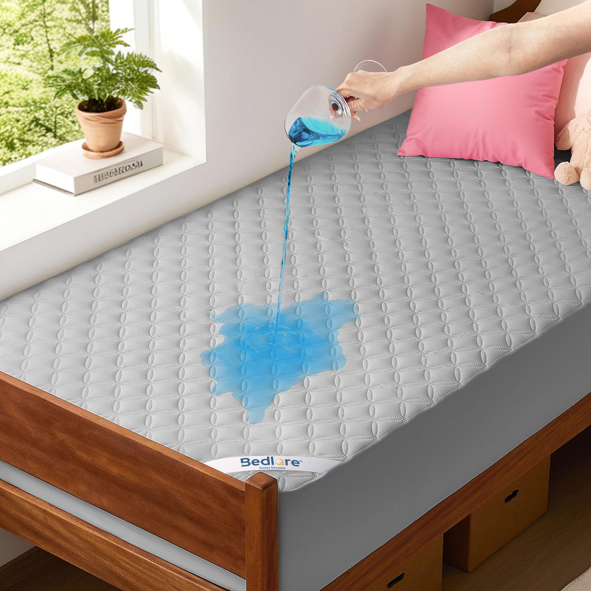 BEDLORE Waterproof Queen Size Mattress Protector, Deep Pocket Fit, Washable